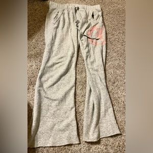 Victoria secret pink boyfriend fleece sweatpants light gray Heather color with